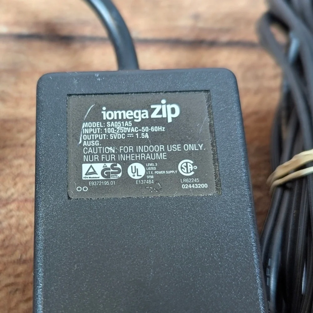 Iomega Zip Drive AC‎ Adapter Power Supply Charger 5VDC 1.5A SA051AS